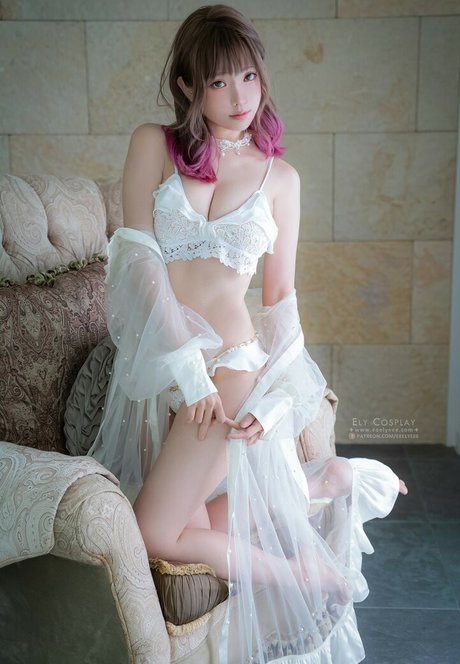 Ely Cosplayer model xxx archiv