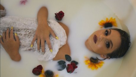 its ccaylee top foto