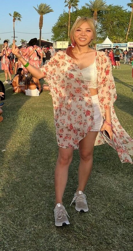 Yvonneflinetv schauspielerin nackte galerien