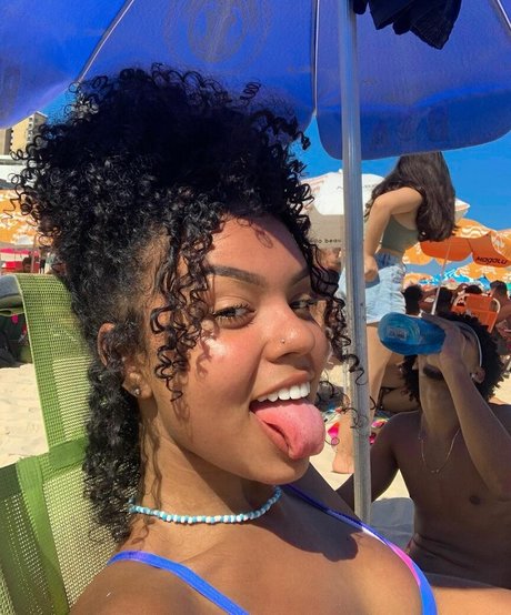 Karen Jesus xxx nackten galerien