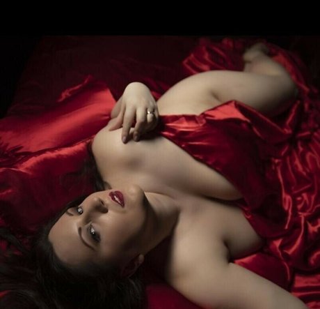 tallgirl onlyfans beste heiße fotos