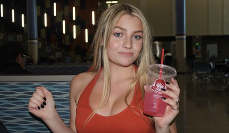 Itsadelecash perfekte nackte fotos