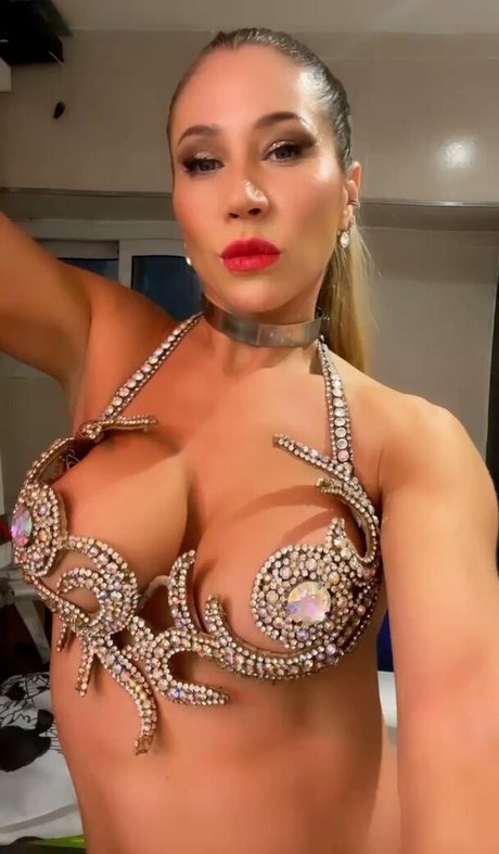 Adabel Guerrero model erwachsene bilder