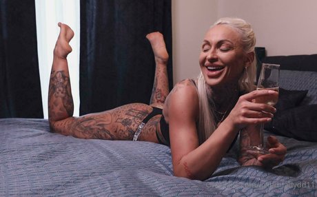 Inked ladydd11 schöne schöne fotos
