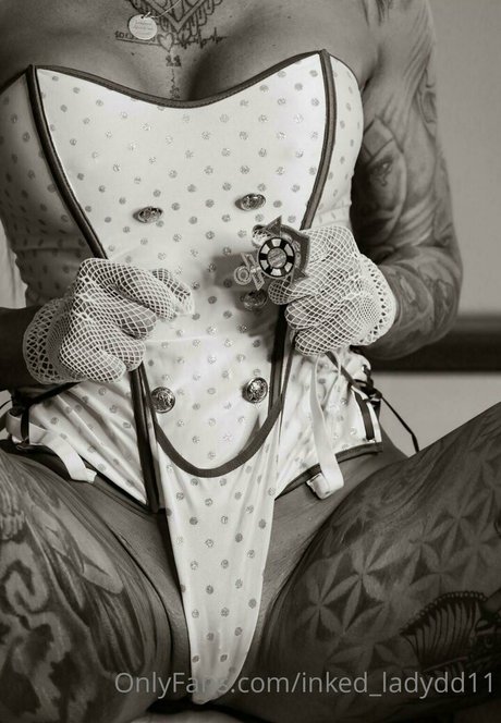 Inked ladydd11 kunst porno archiv
