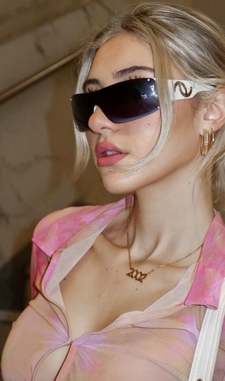 Dea Avdulla nackt exklusive foto