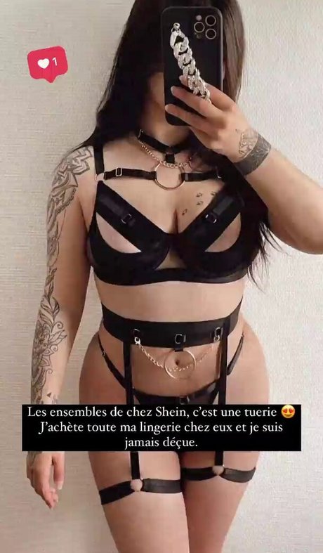 Ilona Cerneaux schöne erwachsene fotos