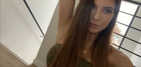 Lexiidomme sexy nackte bilder