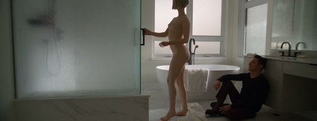 Elena Kampouris erotische sex bild