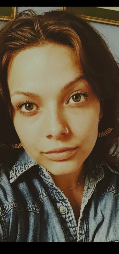 Molly Mae Osborne sexy nackt archiv