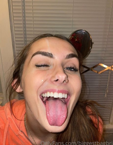 biggestbagbri nackt freie bild