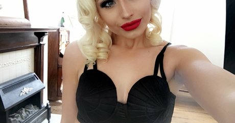 Romanie Smith hd schöne bild