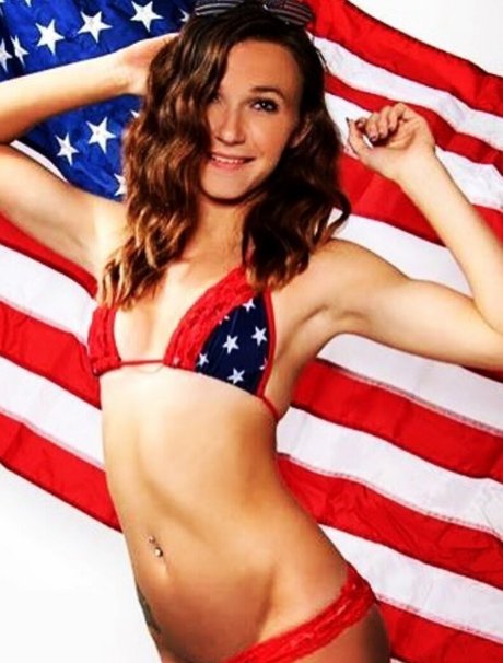 Missy Spartangirl erwachsene perfekte fotos