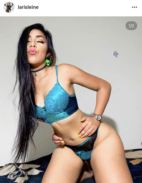 Larisleine hübsche akt galerie