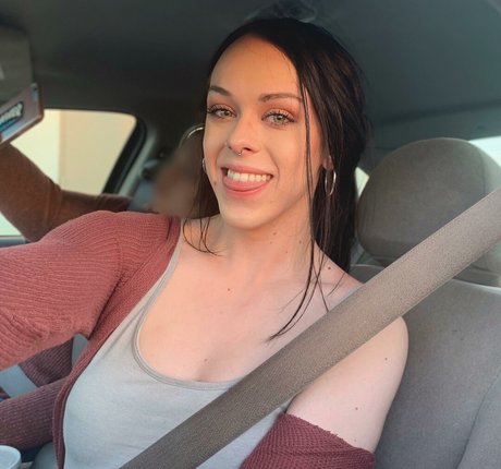 caylie nacktheit erwachsene galerien