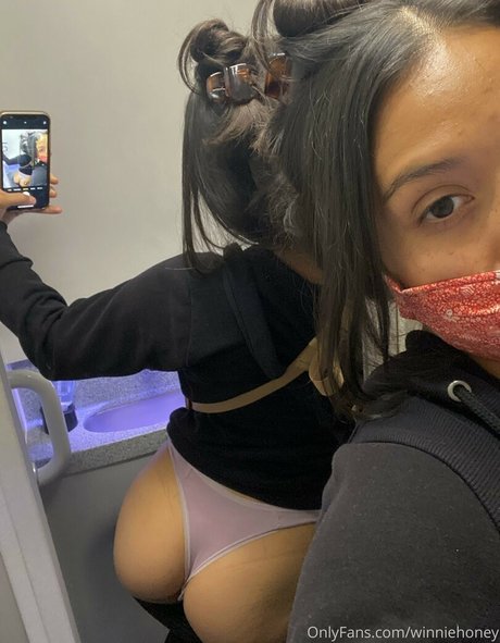 AsiaWinnie Honey sexy kunst galerie