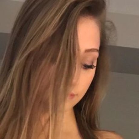 Tittiebounce heiße pornostar fotos