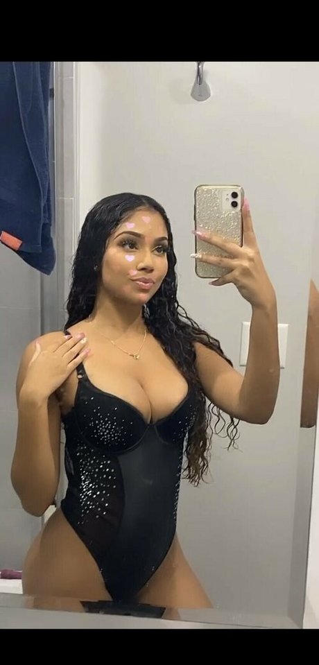 weiße dessous onlyfans beste erotische bild