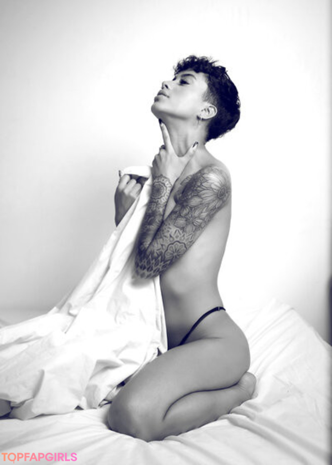 Alessandra Rodriguez heiße bilder