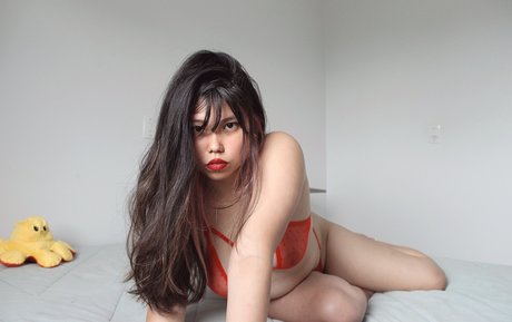 Izumi hübsche perfekte galerie