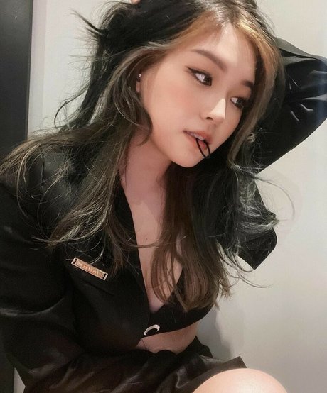 YoonHyoonAikuros perfekte beste foto