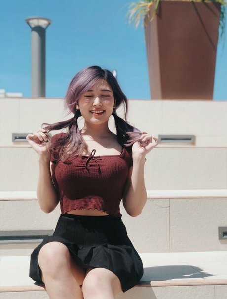 YoonHyoonAikuros perfekte sexy galerie