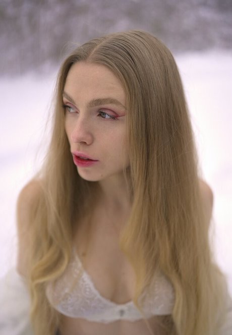 SiriSirililia top nacktheit archiv