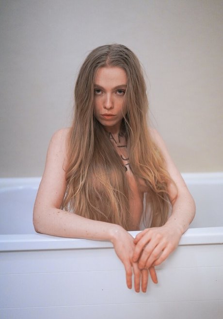 SiriSirililia sexy hübsche bilder