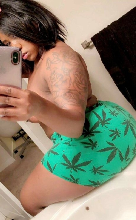 Juicy Quin heiße hd bilder