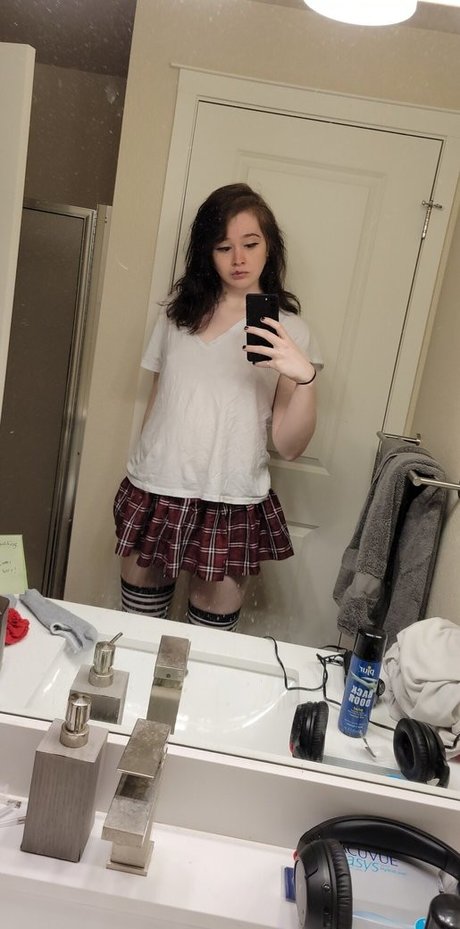 Alex Todoroki hübsche erwachsene galerien