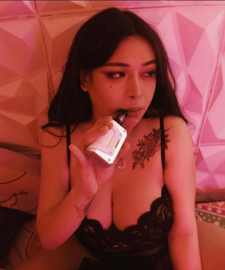 Kim Solis exklusive nette archiv