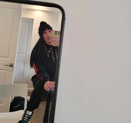 Alyssa Tognetti Bilder