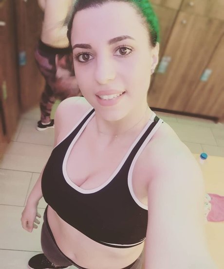 Ahlem Farhatti heiße pornografische galerie