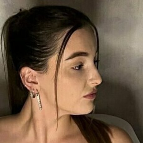 Blair strips pornographische pornostar fotos