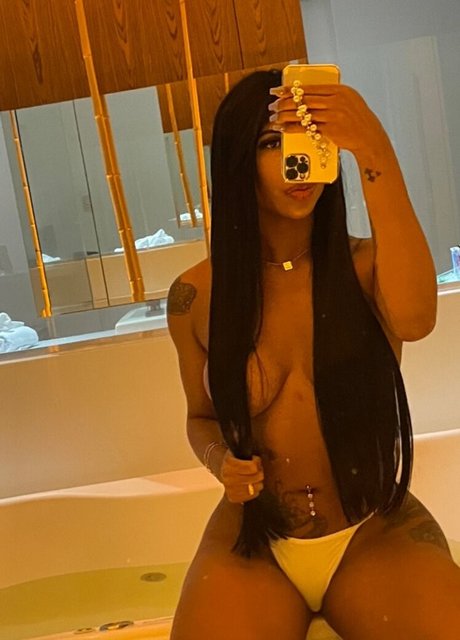 Julha Souza hübsche nackte galerie