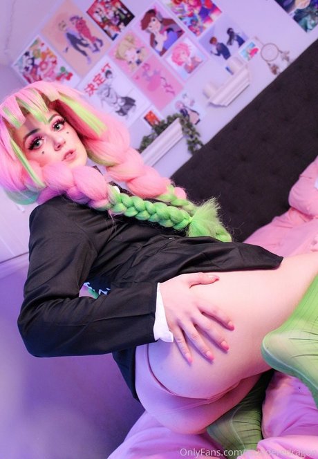 Tsunderedragon heiße erotische galerie
