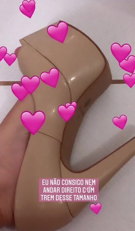 Barbara Tamires Cosplay erwachsene nackt bild