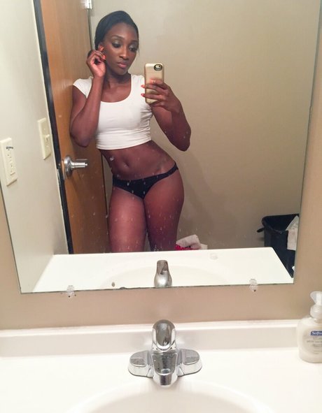 Dnay Baptiste heiße freie galerie