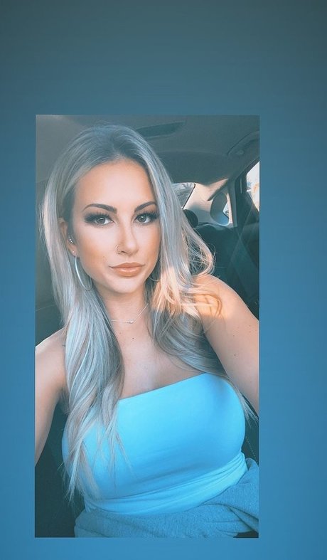 Kayla Lynne Hilton nackt erotische archiv