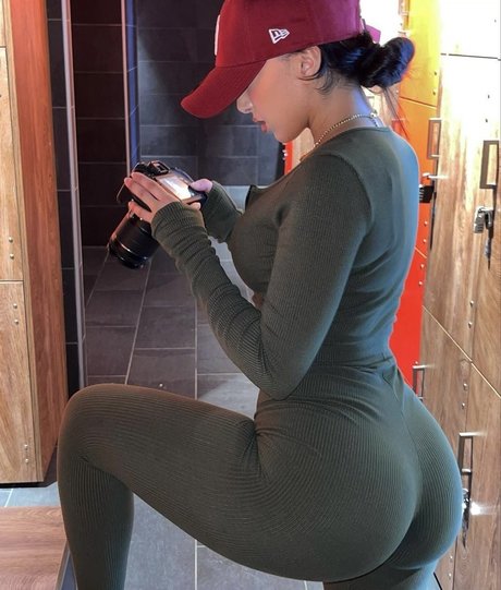 Akirayass pornostar nackte archiv