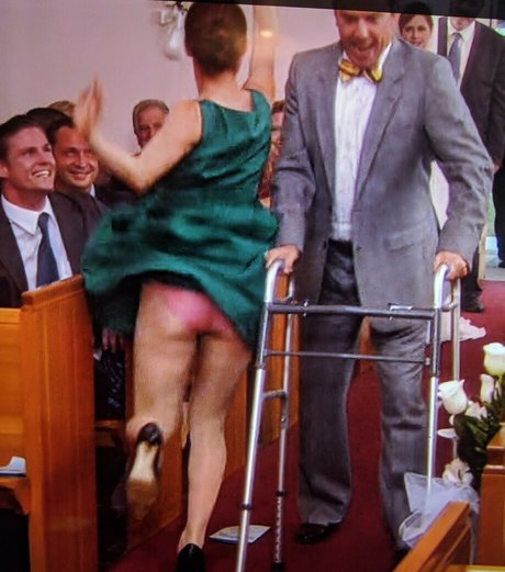 Ellie Kemper nackt pornostar fotos