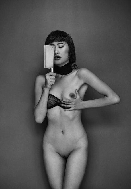 Nakiesheri pornostar nette fotos