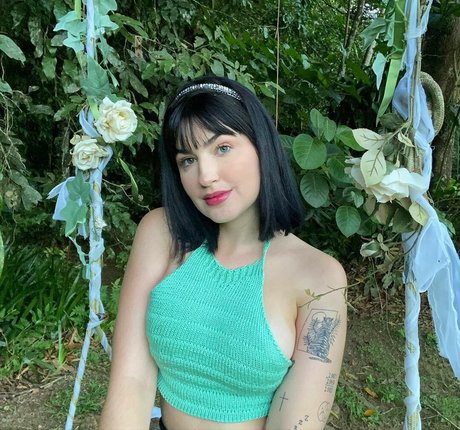 Bella Sant heiße akt bild