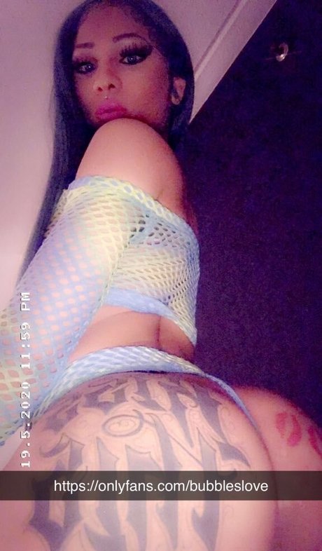 Ts Bubbles sexy fotos