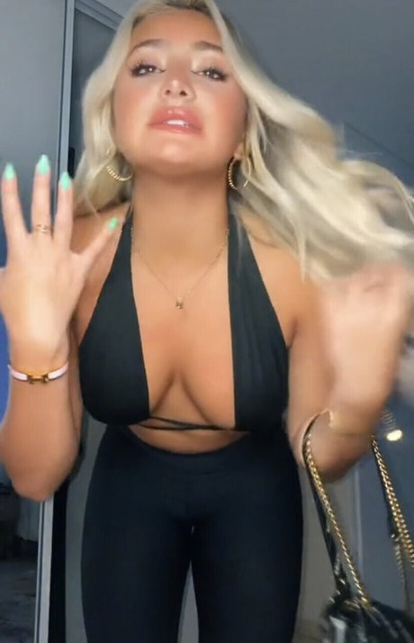 Juliana Sanchez model heiße foto