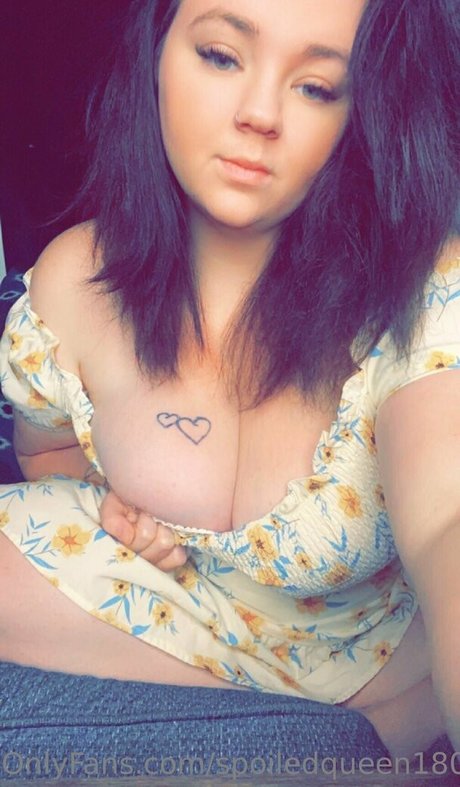 spoiledqueen180 schöne pornostar fotos