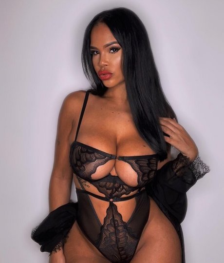 Big Brother Girls schauspielerin hübsche fotos