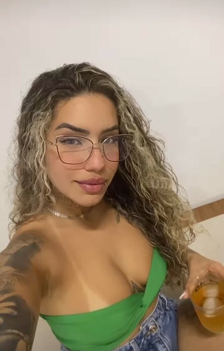 Muito Linda kostenlose sexy bilder
