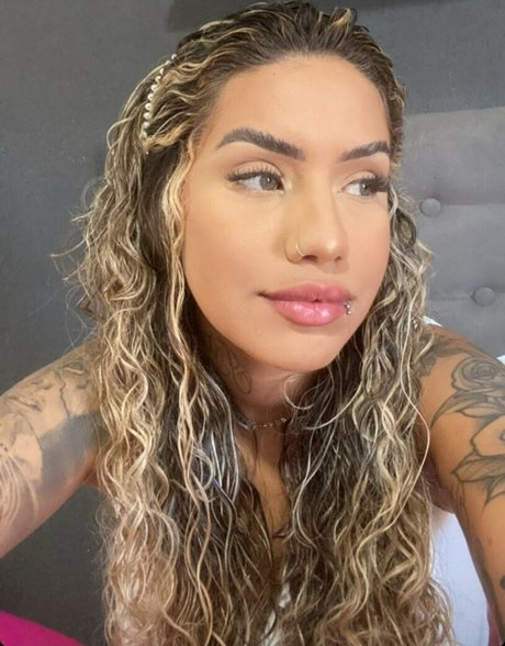 Muito Linda kunst porno archiv