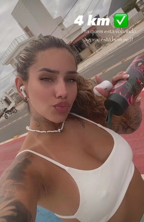 Muito Linda schauspielerin heiße foto